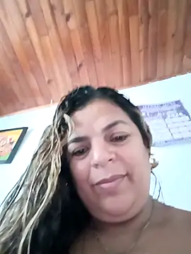 Mia-Glow online show from 18, 4, 2026