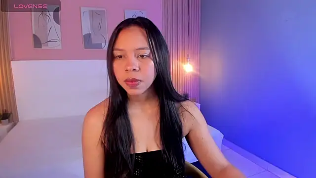 Snapshot of candy_lux30 chatting on 17, 10, 2025 candy lux30 online show from 17, 10, 2025