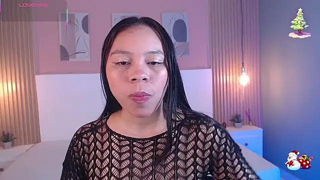 Snapshot of candy_lux30 chatting on 28, 11, 2025 candy lux30 online show from 28, 11, 2025