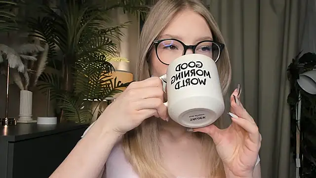 ChinBonnell online show from 15, 11, 2025