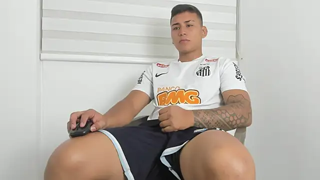 Hector 21  online show from 14, 11, 2025