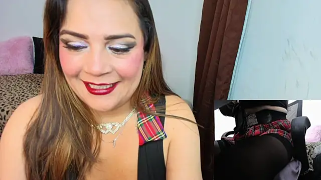 Paulina-Becerraa online show from 17, 7, 2026