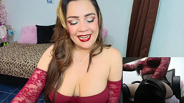 Snapshot of Paulina-Becerraa chatting on 9, 5, 2026 Paulina-Becerraa online show from 9, 5, 2026