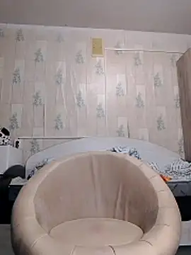 Tupo070481 online show from 15, 12, 2025