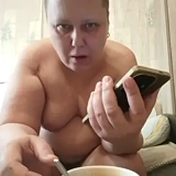 Tupo070481 online show from 15, 4, 2026