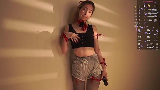 VernonKnapik online show from 11, 11, 2025