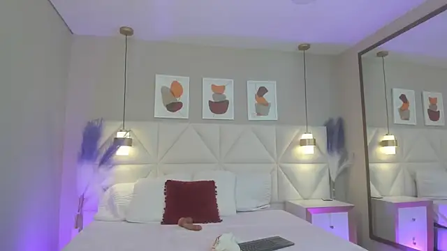 Alba Hank online show from 10, 9, 2025