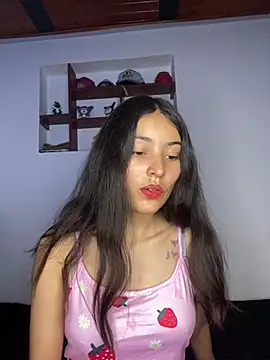 hotwife26 online show from 8, 4, 2026