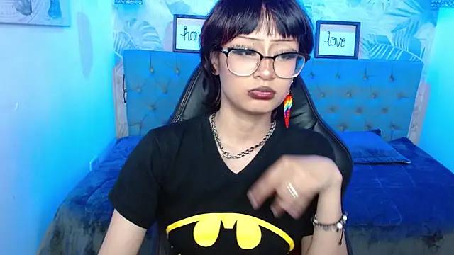 Nyxie tk online show from 23, 9, 2025