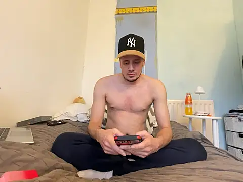 Snapshot of shyandchilling chatting on 2, 2, 2026 shyandchilling online show from 2, 2, 2026