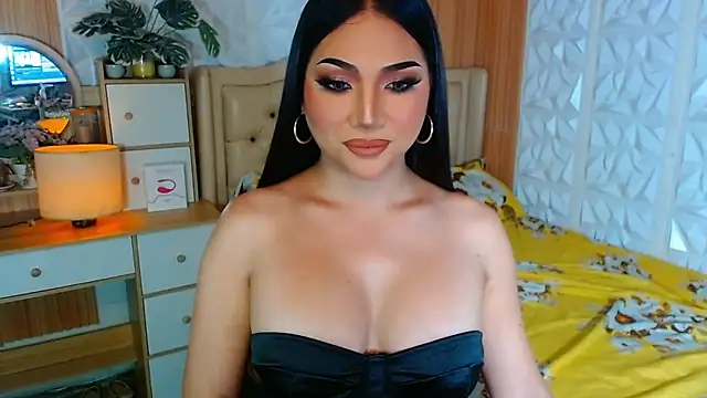 ValeriaHelaby online show from 11, 10, 2025