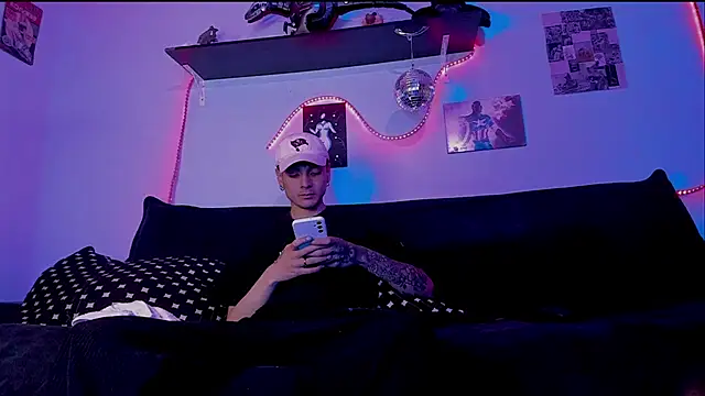 Dioniso guy8 online show from 17, 4, 2026