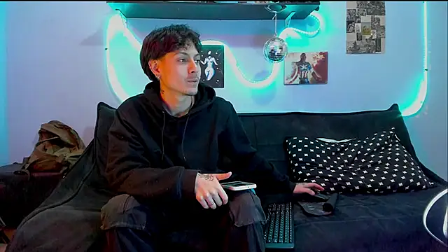 Dioniso guy8 online show from 21, 4, 2026