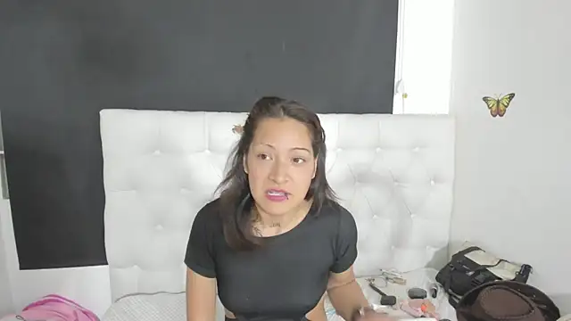 evelynesex online show from 7, 3, 2026