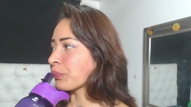 evelynesex online show from 30, 3, 2026