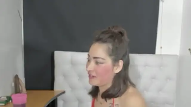 evelynesex online show from 5, 5, 2026