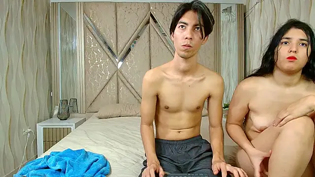 Couplex xxx online show from 22, 9, 2025