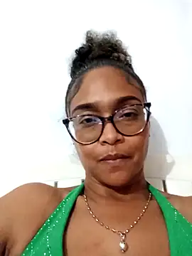 BiiancaEstradaa online show from 5, 3, 2026