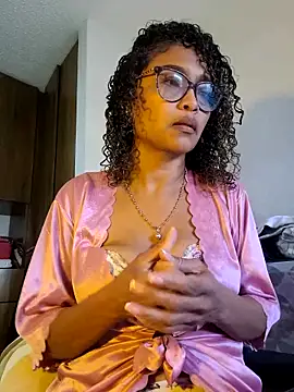 BiiancaEstradaa online show from 11, 2, 2026