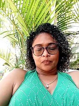 BiiancaEstradaa online show from 1, 3, 2026