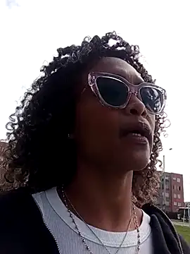 BiiancaEstradaa online show from 14, 4, 2026