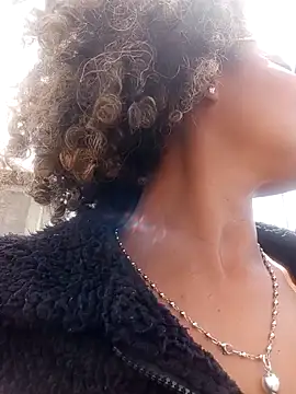 BiiancaEstradaa online show from 7, 2, 2026