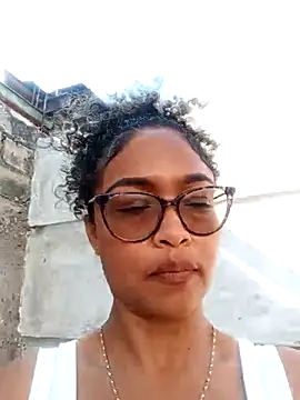 BiiancaEstradaa online show from 4, 3, 2026