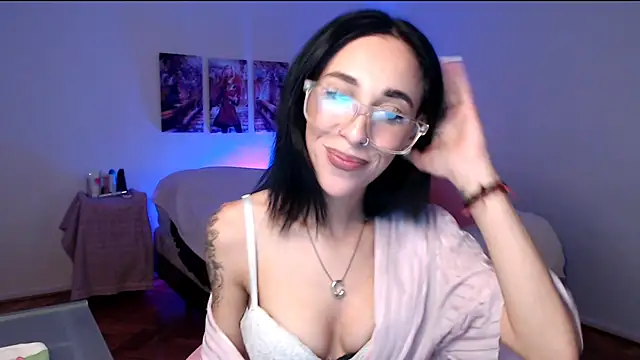 Sofia Amour online show from 23, 9, 2025