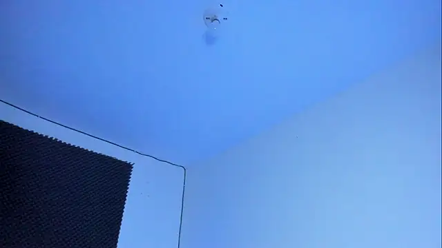 Ellope  online show from 10, 10, 2025