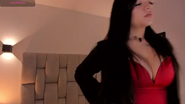 Seraphyne666 online show from 10, 2, 2026