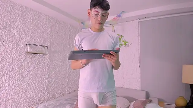 zeus blaze online show from 22, 10, 2025