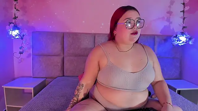 Snapshot of Lushi_Love chatting on 15, 6, 2026 Lushi Love online show from 15, 6, 2026