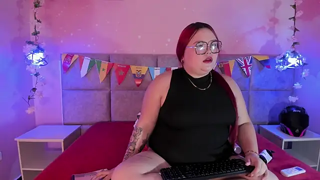 Snapshot of Lushi_Love chatting on 22, 6, 2026 Lushi Love online show from 22, 6, 2026