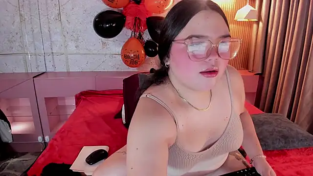 Lushi Love online show from 16, 10, 2025