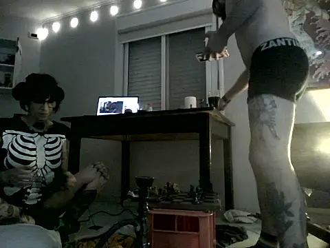 versatilxs online show from 30, 11, 2025