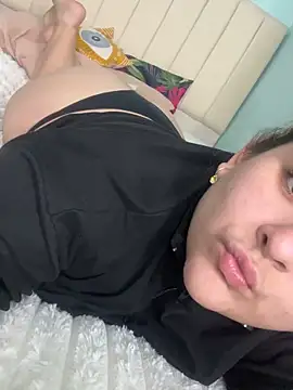 Camelu  online show from 30, 10, 2025