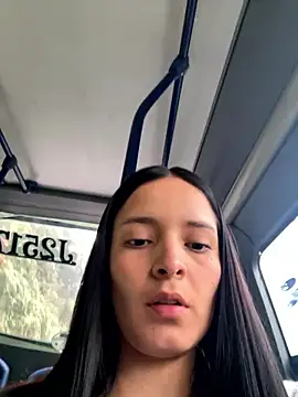 Mia jhoonson online show from 18, 11, 2025