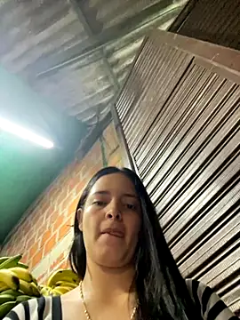 Mia jhoonson online show from 22, 11, 2025