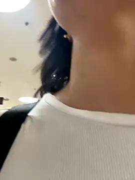 Adry Bach  online show from 23, 11, 2025