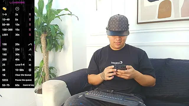 Snapshot of Naim_Bennetsex chatting on 10, 10, 2025 Naim Bennetsex online show from 10, 10, 2025