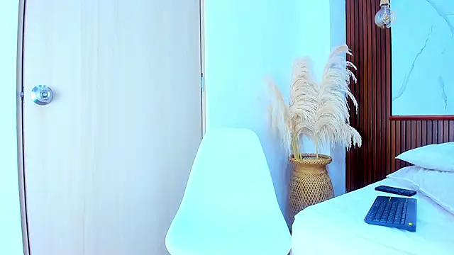 Snapshot of Naim_Bennetsex chatting on 16, 11, 2025 Naim Bennetsex online show from 16, 11, 2025