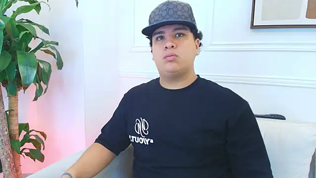 Naim Bennetsex online show from 31, 1, 2026