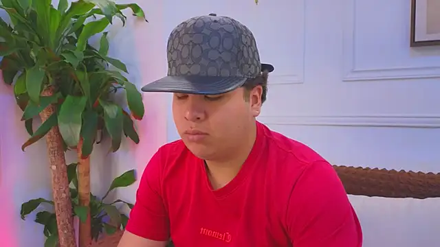 Naim Bennetsex online show from 3, 4, 2026