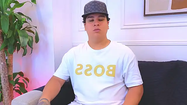 Naim Bennetsex online show from 11, 2, 2026