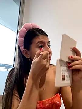 Lenapink19 online show from 27, 10, 2025