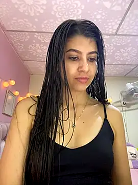 Lenapink19 online show from 5, 12, 2025