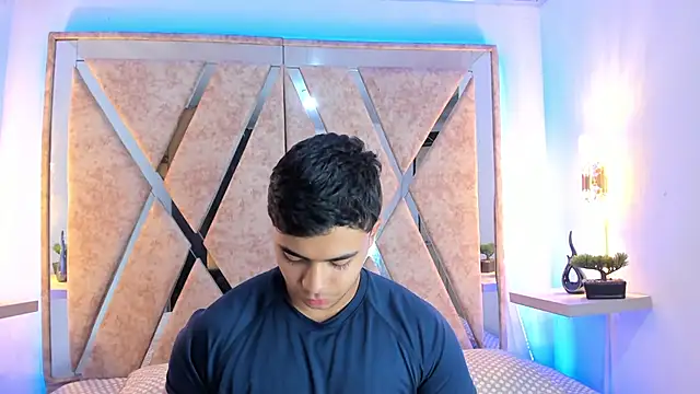 Snapshot of jayd_muscle chatting on 19, 11, 2025 jayd muscle online show from 19, 11, 2025