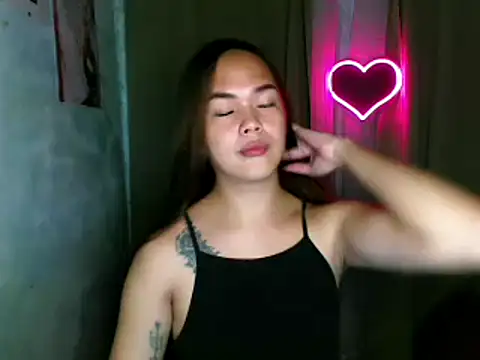 sweetsassyxx online show from 15, 4, 2026