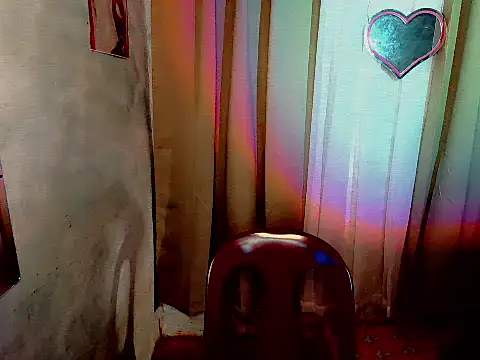 Snapshot of sweetsassyxx chatting on 10, 10, 2025 sweetsassyxx online show from 10, 10, 2025