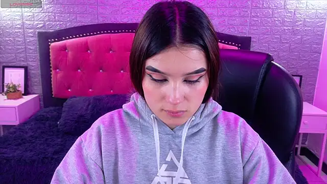 Natalie loffreda online show from 20, 11, 2025